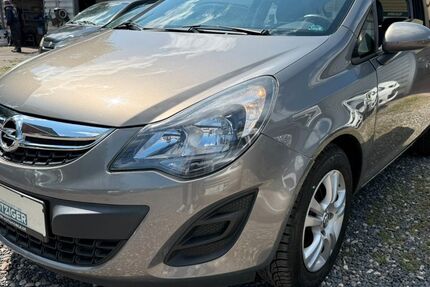 Opel Corsa 70.019 km 3.590 &euro; Hamburg 22179