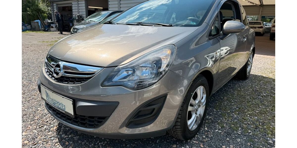Opel Corsa 70.019 km 3.590 &euro; Hamburg 22179