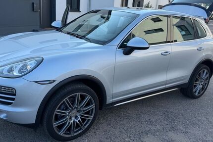 Porsche Cayenne 98.000 km 18.900 &euro; Elsdorf 50189