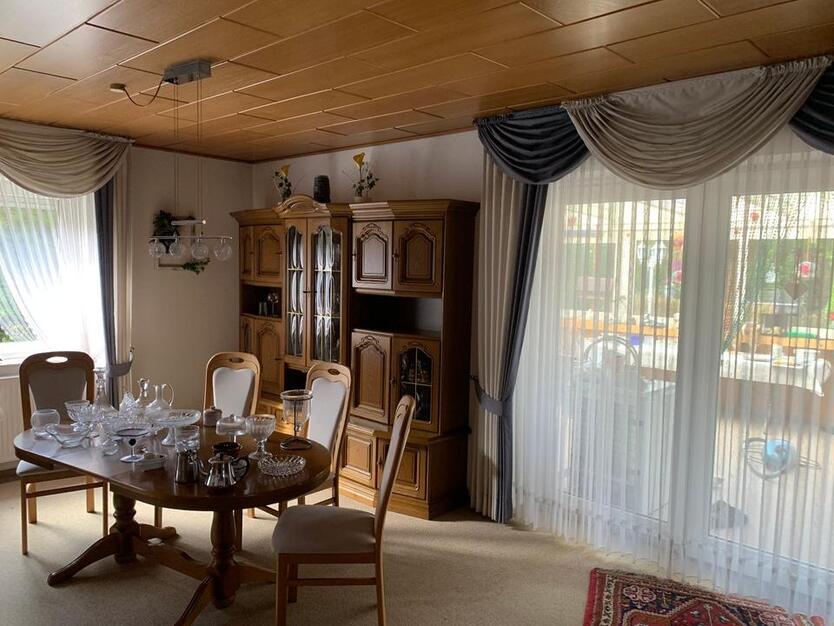 HausWohnung zu Vermieten zimmer