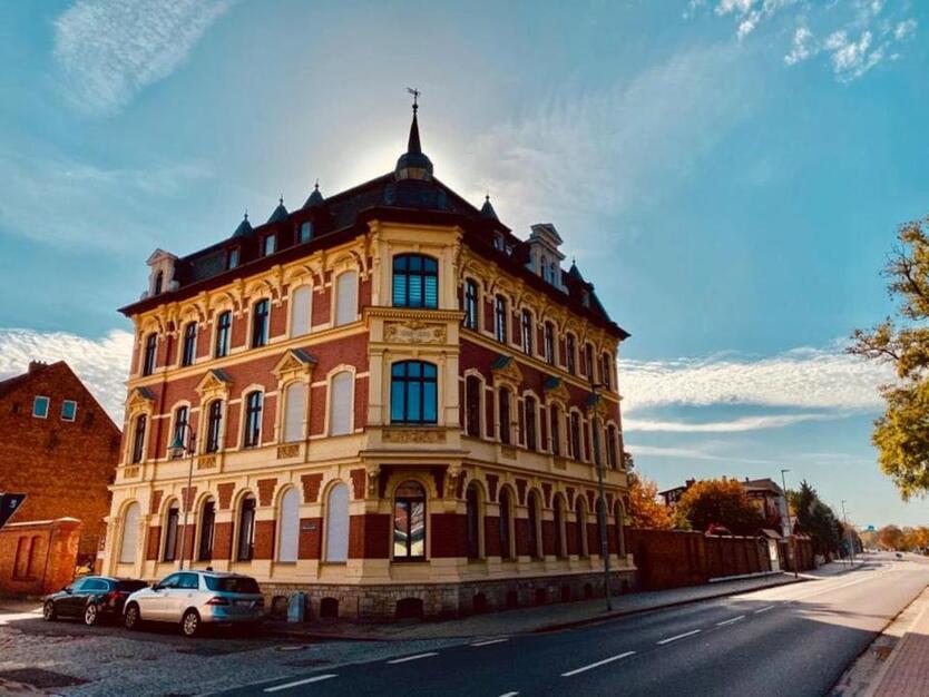 Schöne 3-Raum-Dachgeschoßwohnung mit modernisiertem BadeZimmer