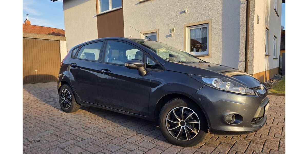 Ford Fiesta 184.500 km 2.400 &euro; Neuenmarkt 95339