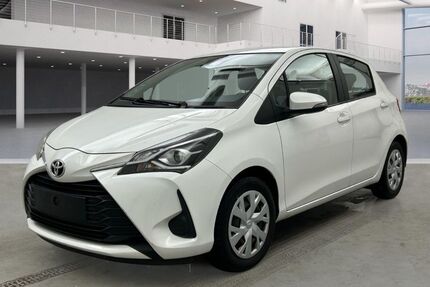 Toyota Yaris 73.000 km 9.490 &euro; Essen 45309