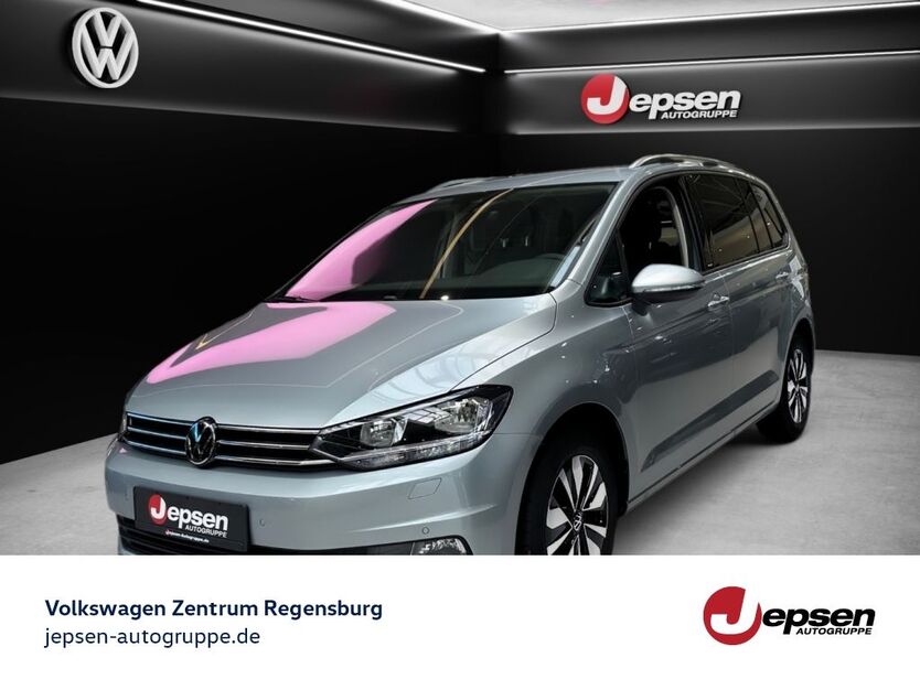 VW Touran 9.900 km 41.970 € Regensburg 93053