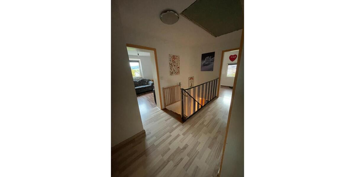 Bauernhaus, Landhaus Wartenberg - 5 Zimmer, 212 m&sup2;, 180.000&euro; | Angebot:26415380