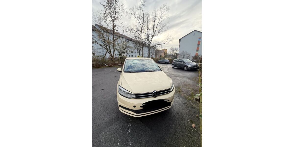 VW Touran 394.000 km 8.300 &euro; Erlangen 91052