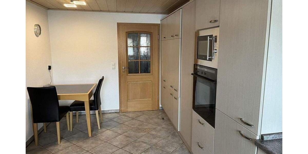 Etagenwohnung Rottenburg am Neckar Baisingen - 5 Zimmer, 170 m&sup2;, 479.000&euro; | Angebot:25864128