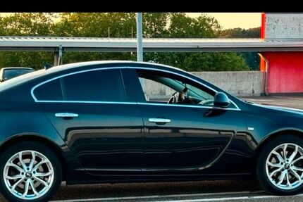 Opel Insignia 193.500 km 8.500 &euro; Lübbecke 32312