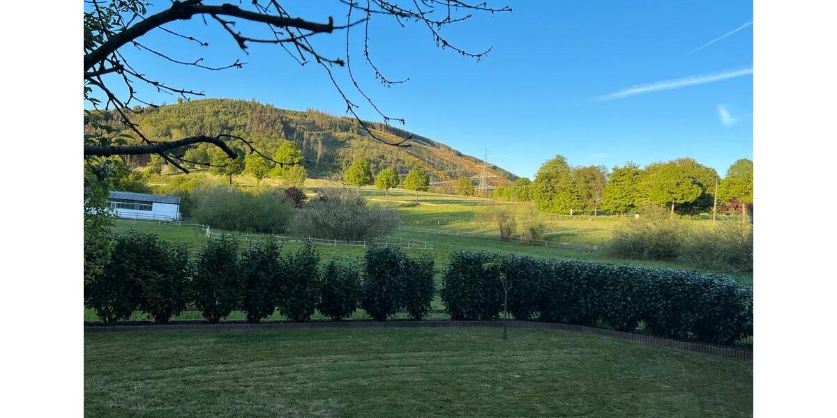 Etagenwohnung Sundern (Sauerland) - 4 Zimmer, 60 m&sup2;, 450&euro; | Angebot:26409894