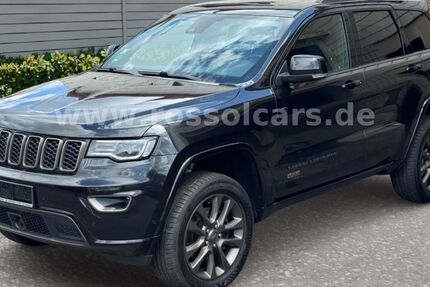 Jeep Grand Cherokee 173.566 km 17.900 &euro; Mücke 35325