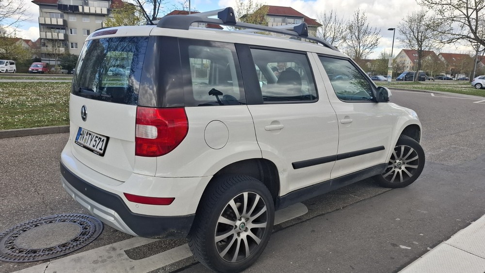 Skoda Yeti 137.000 km 8.499 &euro; Neckarsulm 74172