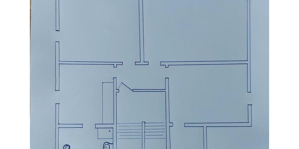 3-Zimmer Dachgeschosswohnung,WG-geeignet 3 zimmer