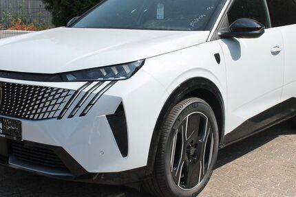 Peugeot 3008 2.900 km 55.890 &euro; Goslar 38644