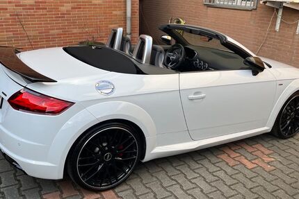 Audi TT 117.500 km 23.990 € Oberhausen 46049