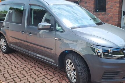 VW Caddy Maxi 96.500 km 17.500 &euro; Königslutter am Elm 38154