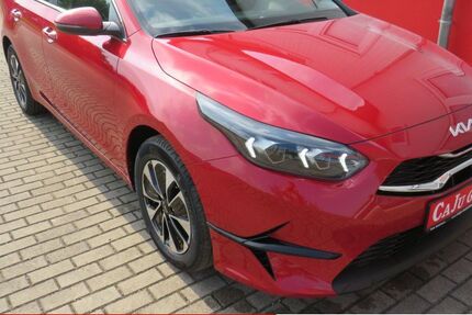 Kia ceed Sportswagon 17.303 km 22.985 € Eisleben 06295