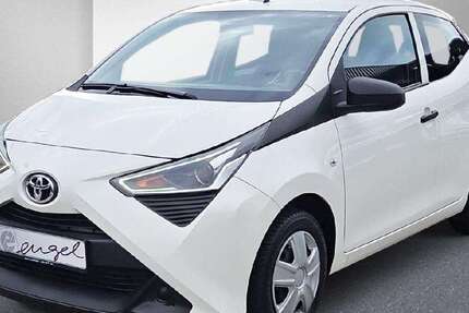 Toyota Aygo 25.750 km 9.935 &euro; Wunsiedel 95632