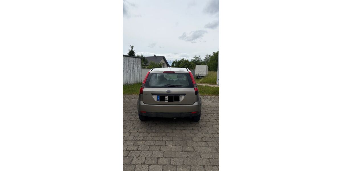 Ford Fiesta 175.000 km 1.690 &euro; Eichstätt 85072