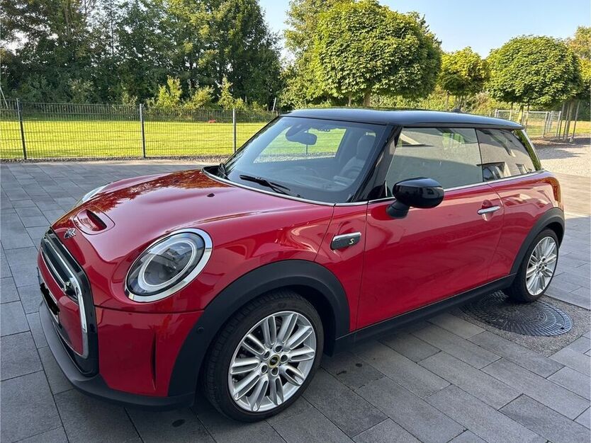 Cooper SE