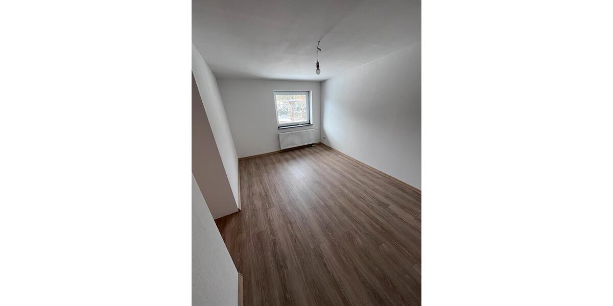 Doppelhaushälfte Stendal - 3 Zimmer, 101 m&sup2;, 1.500&euro; | Angebot:26531243