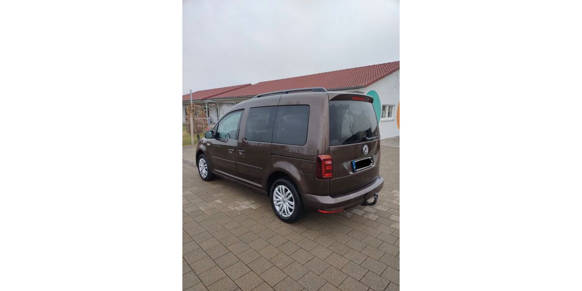 VW Caddy 127.000 km 17.790 &euro; Satteldorf 74589