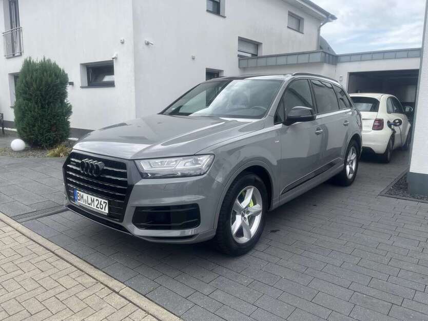 Q7