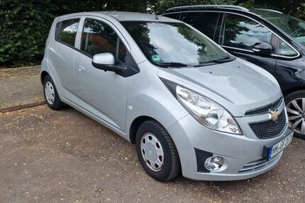 Chevrolet Spark 83.500 km 2.799 &euro; Hamburg 22149