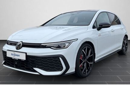 VW Golf 1.500 km 48.990 &euro; Ladenburg 68526