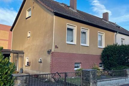 Doppelhaushälfte in Oebisfelde – Garage, Garten & viel Potenzial 5 zimmer