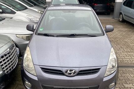 Hyundai i20 211.000 km 1.890 € Fürth 90763