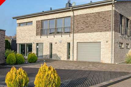 Haus Stade Altländer Viertel - 8 Zimmer, 225 m&sup2;, 915.000&euro; | Angebot:24920973