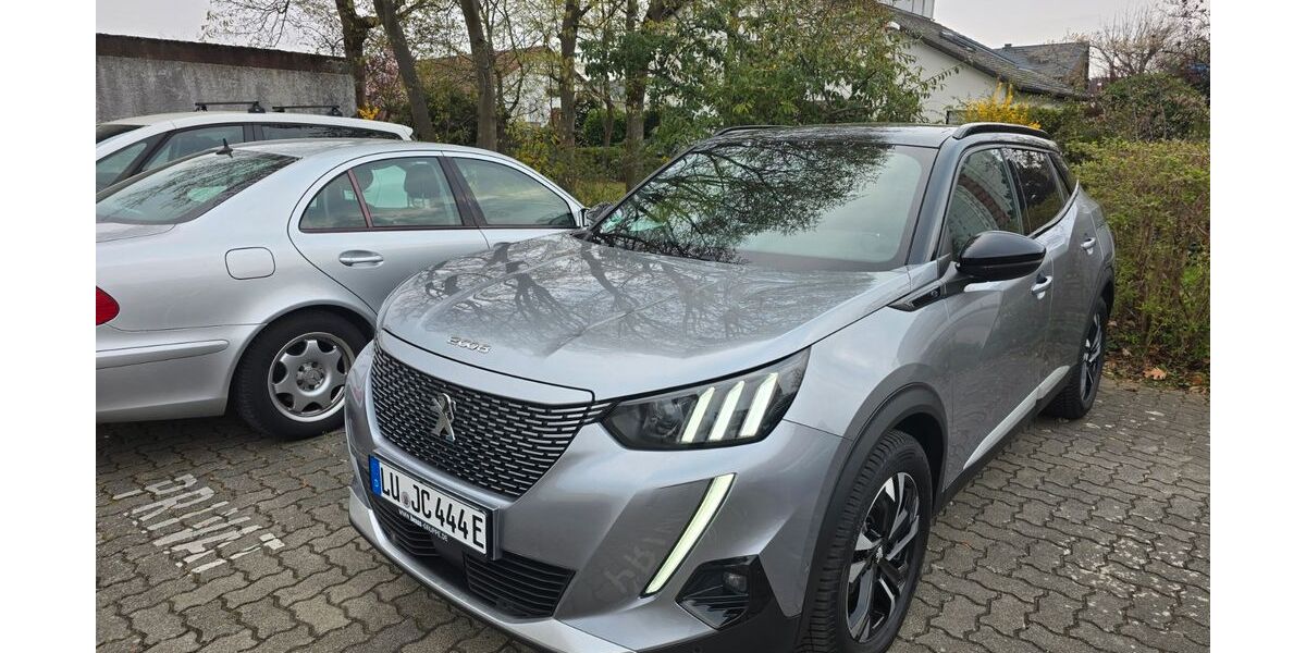 Peugeot 2008 19.500 km 17.900 &euro; Ludwigshafen 67067