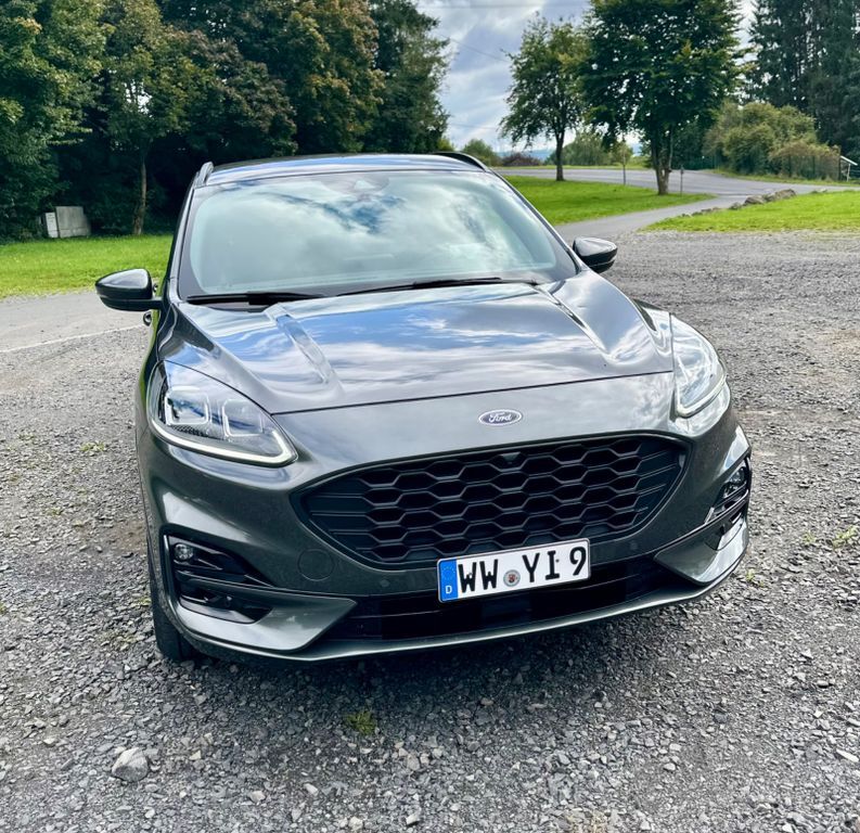 Ford Kuga 67.700 km 24.700 € Mudenbach 57614