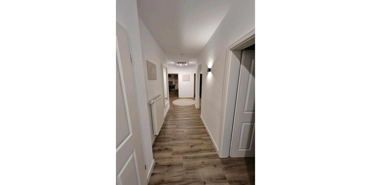 Etagenwohnung Cloppenburg - 4 Zimmer, 106 m&sup2;, 1.200&euro; | Angebot:25408655