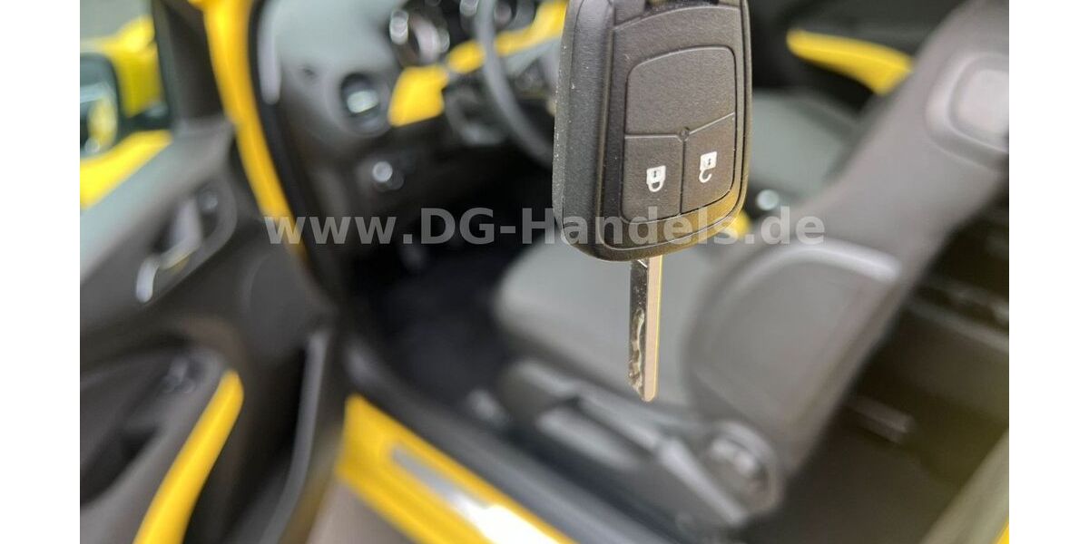 Opel Adam 112.000 km 4.999 &euro; Hanau 63457