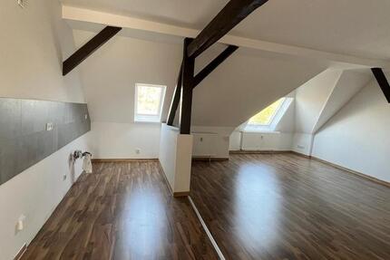 Wohnung Bitterfeld-Wolfen Bitterfeld - 3 Zimmer, 75 m&sup2;, 550&euro; | Angebot:26337106