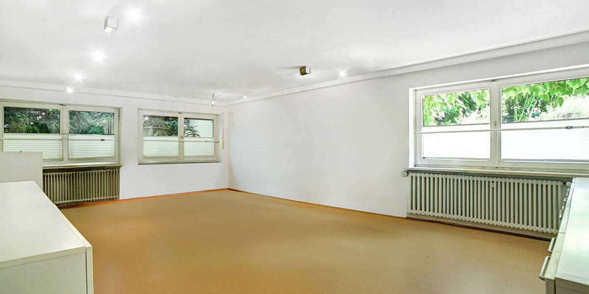 Doppelhaushälfte Grünwald - 7 Zimmer, 200 m&sup2;, 2.690.000&euro; | Angebot:25837357