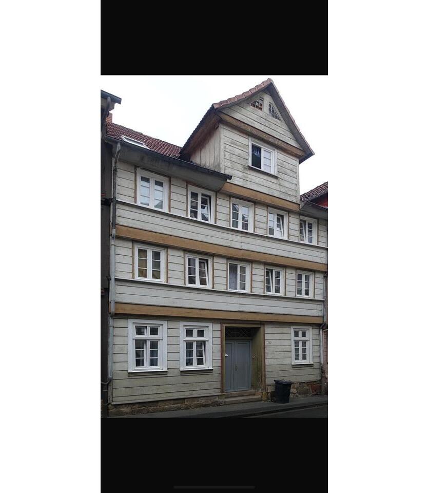 Charmantes Mehrfamilienhaus für Handwerker & Investoren
