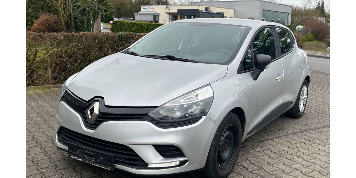 Renault Clio 209.911 km 5.000 &euro; Arnsberg 59757