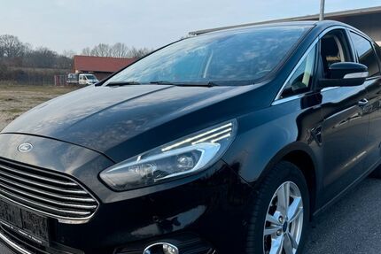 Ford S-Max 204.000 km 6.900 &euro; Bad Fallingbostel (OT Dorfmark) 29683