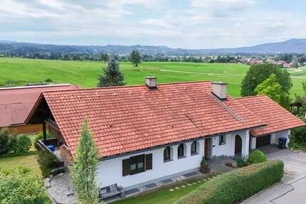 Haus Oberhausen - 6 Zimmer, 212 m&sup2;, 1.075.000&euro; | Angebot:27118234
