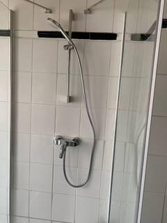 Wohnen auf Zeit Bremen Walle - 1 Zimmer, 80 m&sup2;, 335&euro; | Angebot:26614769