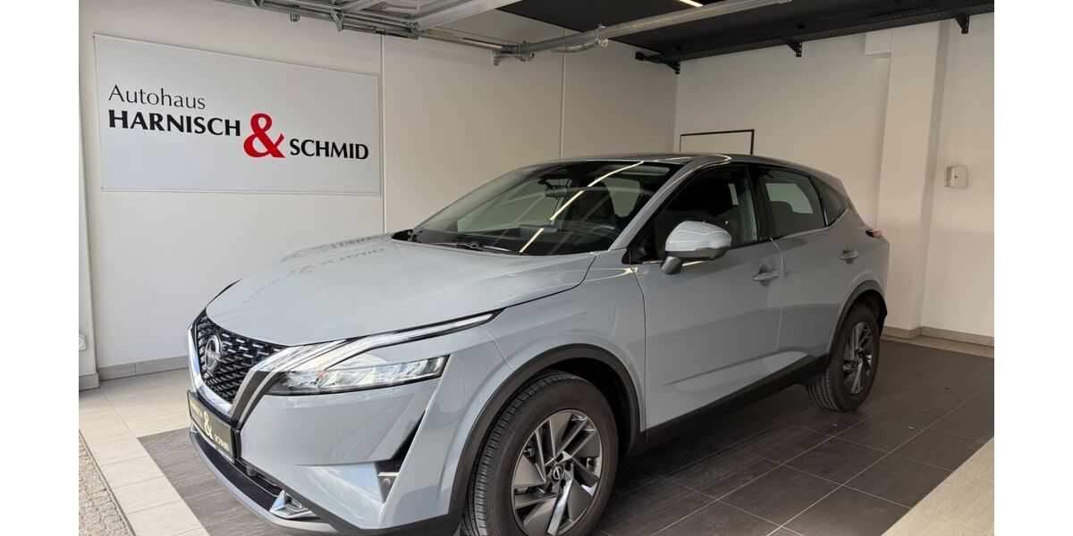 Nissan Qashqai 17.690 km 26.470 &euro; Gersthofen 86368