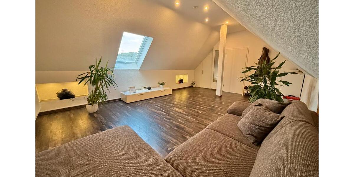 Einfamilienhaus Stadtallendorf - 5 Zimmer, 287 m&sup2;, 525.000&euro; | Angebot:27079846