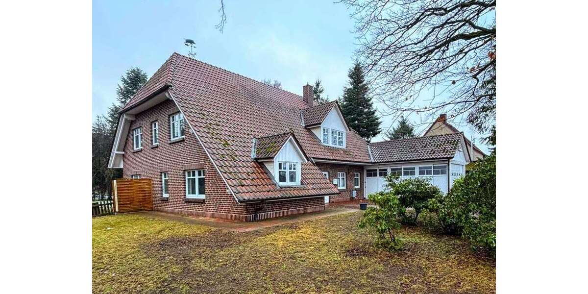 Einfamilienhaus Lübtheen - 5 Zimmer, 313 m&sup2;, 375.000&euro; | Angebot:21518090