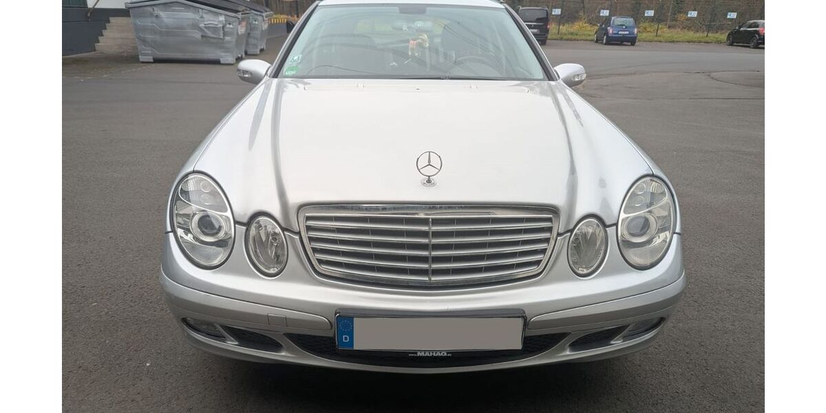 Mercedes-Benz 280 281.000 km 2.500 &euro; Scheuerfeld 57584