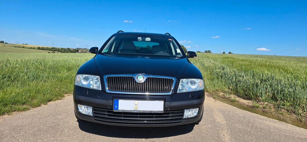 Skoda Octavia 296.000 km 3.500 &euro; Ingelfingen 74653