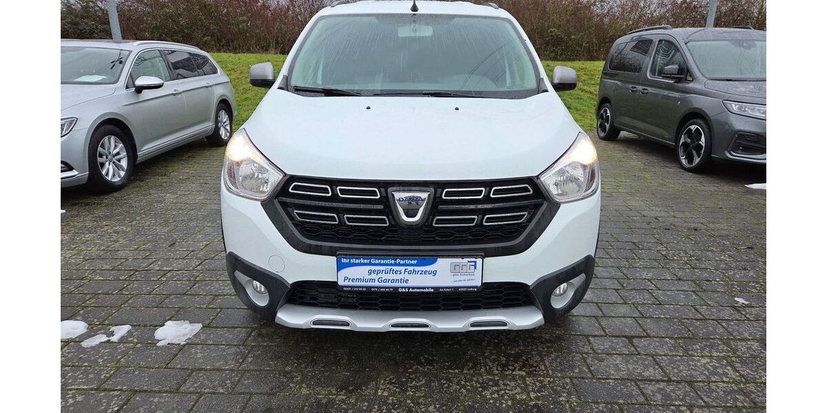 Dacia Lodgy 66.196 km 13.990 &euro; Limburg 65553