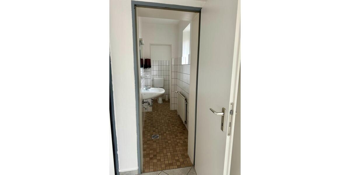 Gewerbeobjekt Halle - 770&euro; | Angebot:25961870