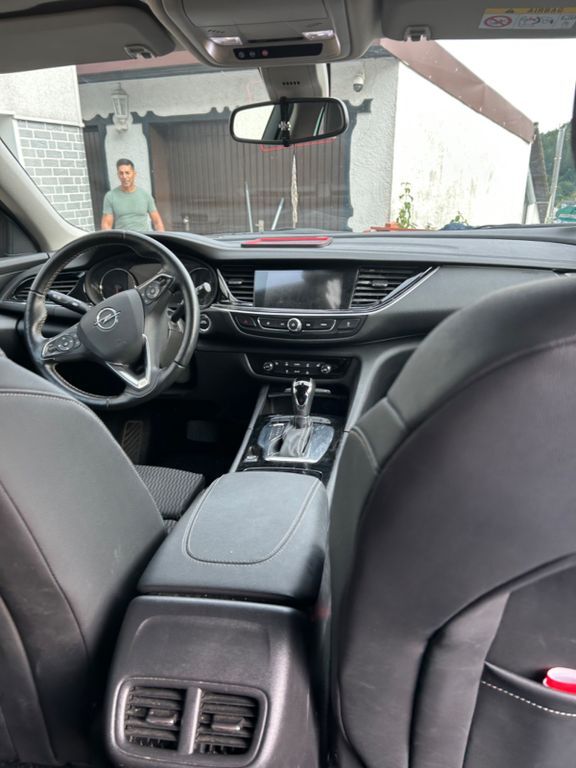 Opel Insignia 101.000 km 15.300 € epfendorf 78736